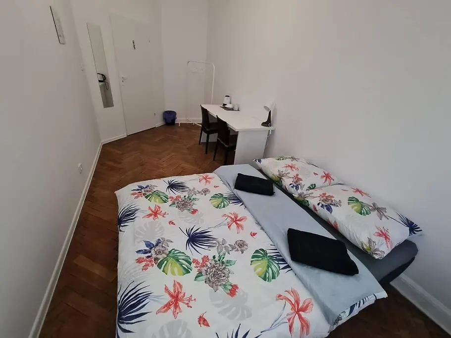 Fantastic Waw - Ok11 Room D 바르샤바 0*,  폴란드